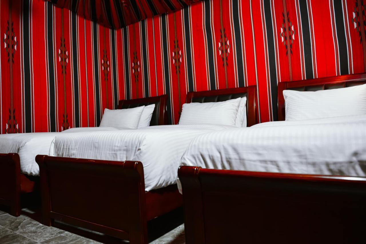Little Petra Bedouin Camp Al Hayy Exterior foto