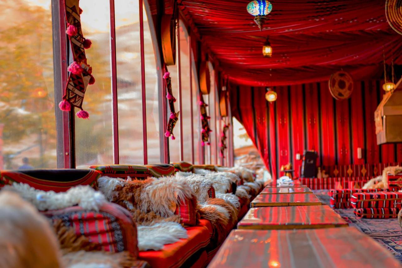 Little Petra Bedouin Camp Al Hayy Exterior foto