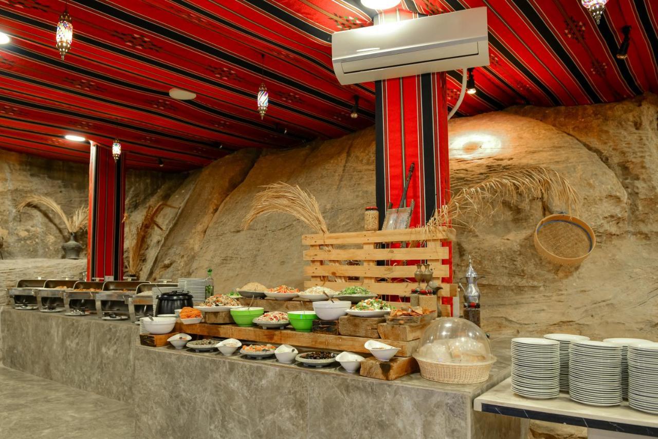 Little Petra Bedouin Camp Al Hayy Exterior foto